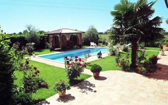 Villa With 3 Bedrooms in Umag, With Private Pool, Enclosed Garden and