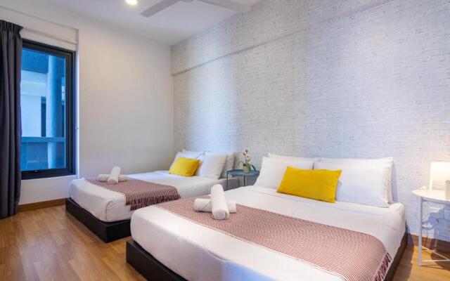 Tropicana 218 X Airlevate Suites