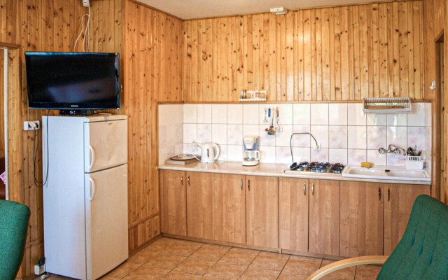 Beautiful Apartment in Kopalino With 2 Bedrooms and Wifi