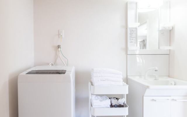 Arita Nipponbashi-nishi