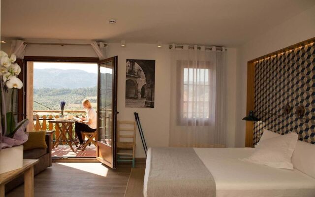 Hotel Miralles