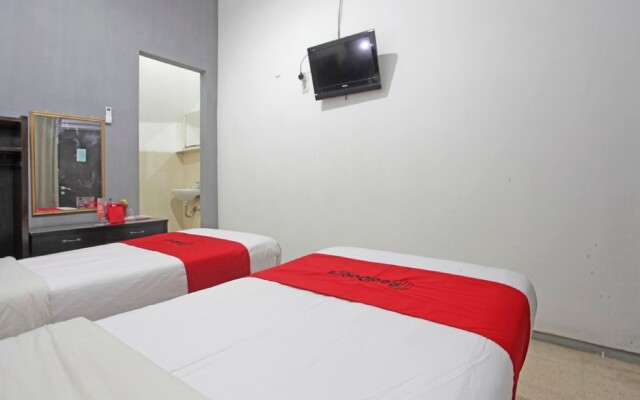 RedDoorz @ Soekarno Hatta 2