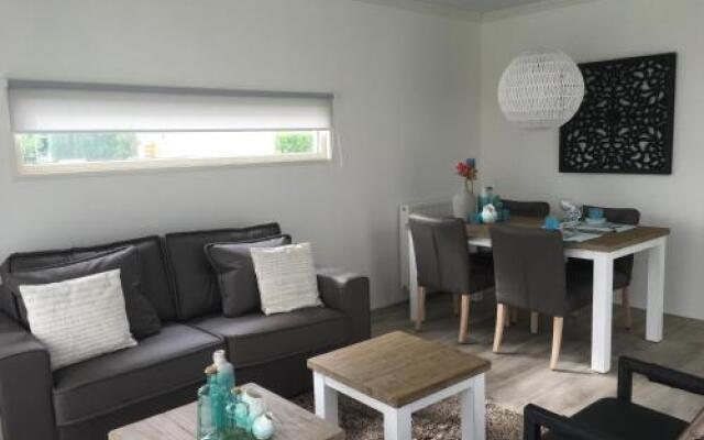 Recreatiepark En Jachthaven Rhederlaagse Meren