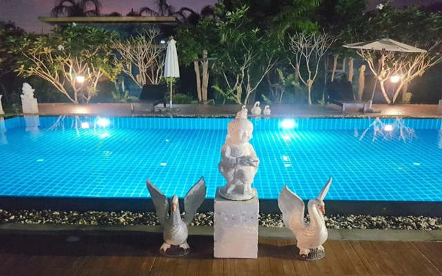 OYO 967 Andathien Pool Villa Aonang