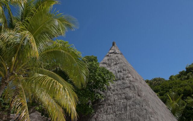 Oure Lodge Beach Resort