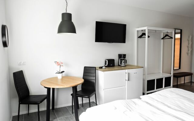 Eldey Apartments