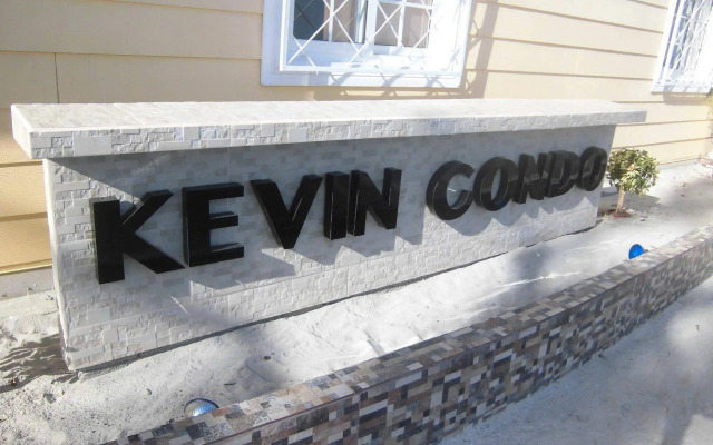 Kevin Condos