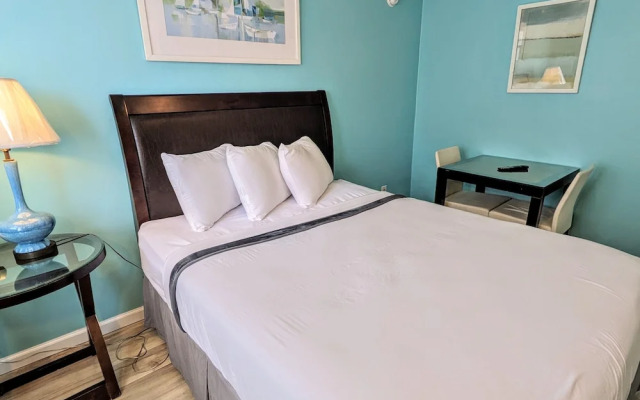 Clarem Happy Days Inn