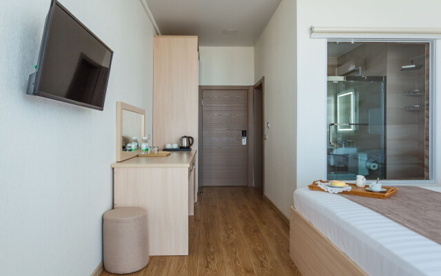 ДельМарИнн