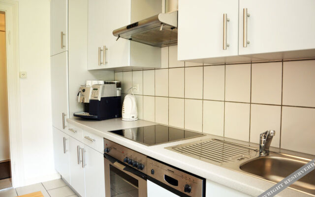Apartments Logis 69
