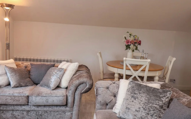 Brambles Apartment