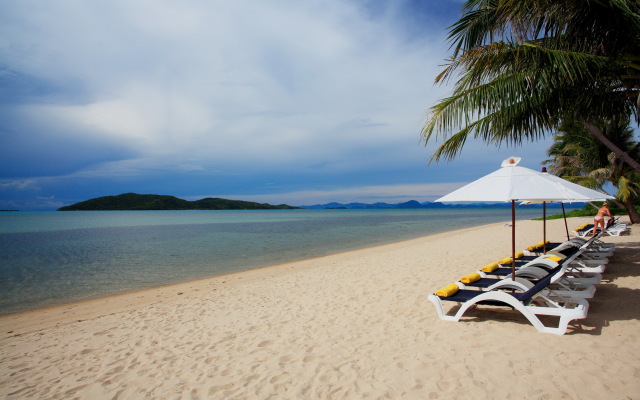 Centra Coconut Beach Resort Samui