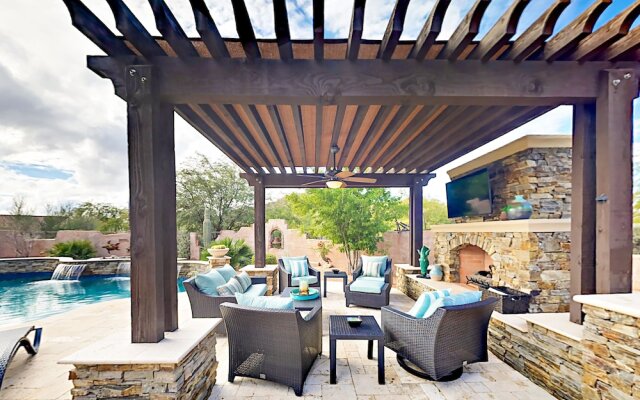 E Sandia Circle - 5 Br Home