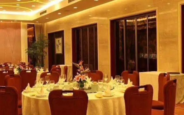 Hangzhou Xiaoshan Sky Hotel