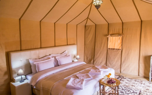 Saharian Luxury Camp