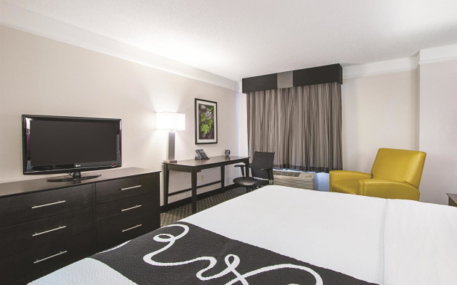 La Quinta Inn & Suites Minneapolis Bloomington West