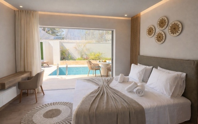 Oasis Luxury Suites