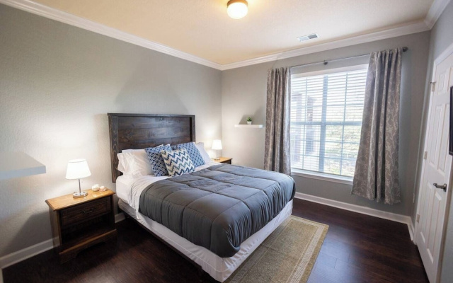 1370 Tuscana LN Davenport, 3bed