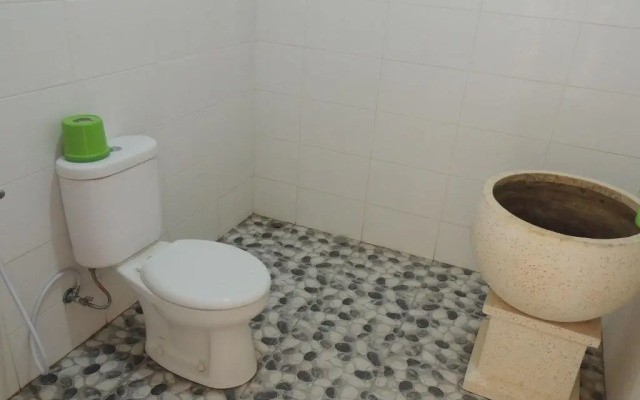 Balkondes Karanganyar (Pottery Academy)