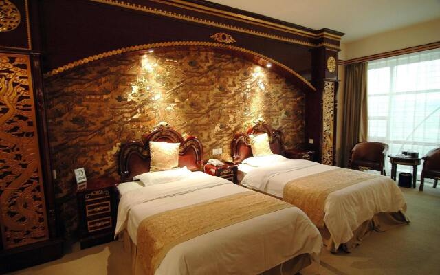 Chuanhui Grand Hotel （South Gate）