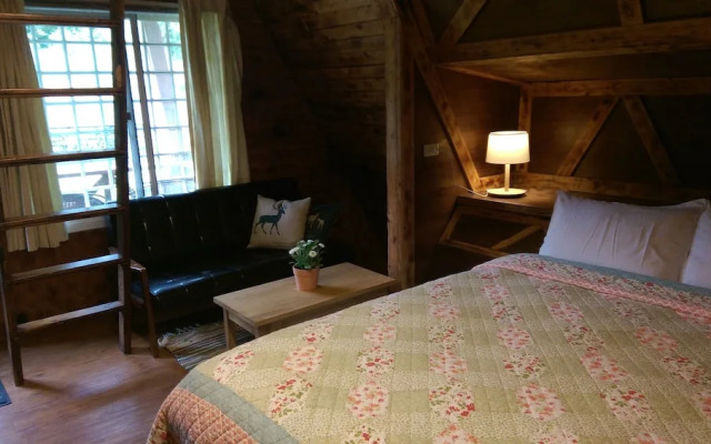 Lake-House Resort