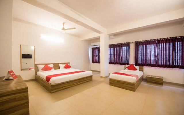 Primrose Regency by OYO Rooms