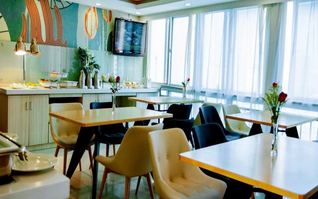 Hanting Hotel Kunming Beijing Rd