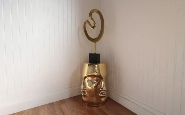 The Good Vibes House