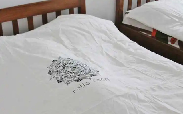 RELIC ROOM House of plants