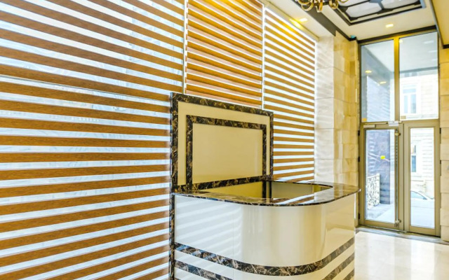 VIP Apartment in Buta palace 703