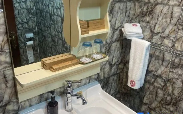 Tengchong Heshun Home Inn