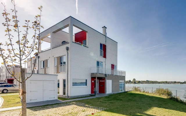 Ostseewind: Wasserblick, finnische Sauna, Whirlwanne, Kamin, 2 Parkplaetze
