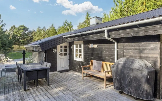 6 Person Holiday Home in Jerup