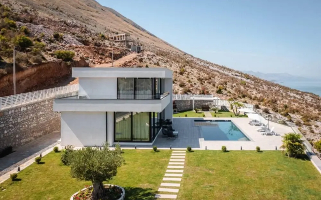The Panoramic Villa in Shkod r