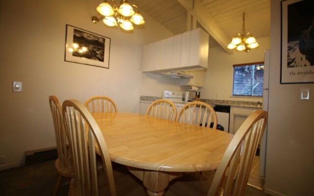 Mammoth S #132 2 Bedroom Condo