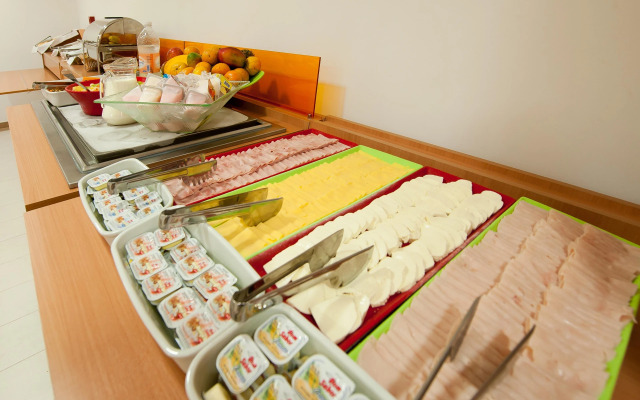 Ibis Santos Gonzaga Praia