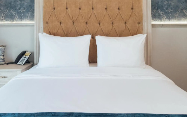 voco Royalty Puebla Downtown by IHG