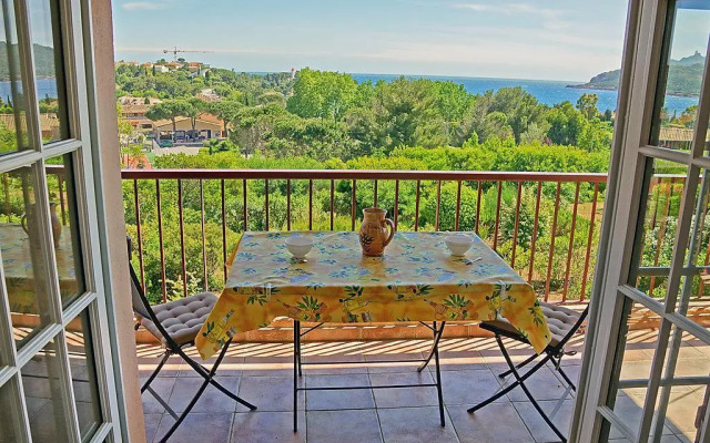 Rental Villa Agay - Saint-raphal-agay 2 Bedrooms 6 Persons - Pop 18012