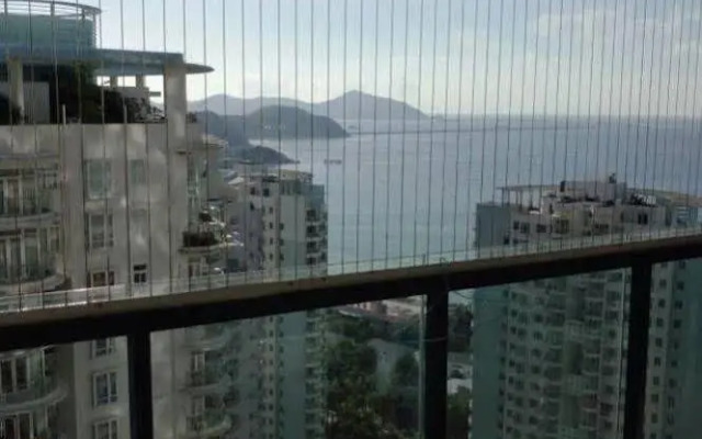 三亚大东海半岛蓝湾海景度假公寓