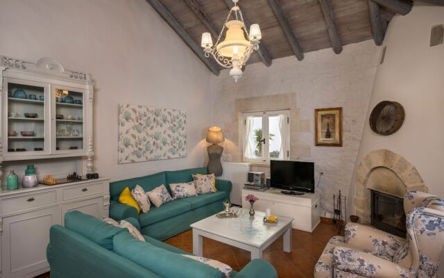 Boutique Villa Petra Eleni