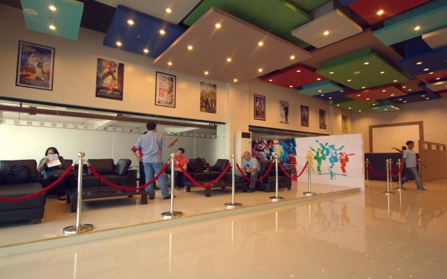 Icon Hotel Macapagal