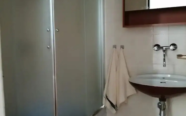 Renata - 3 Bedrooms - H