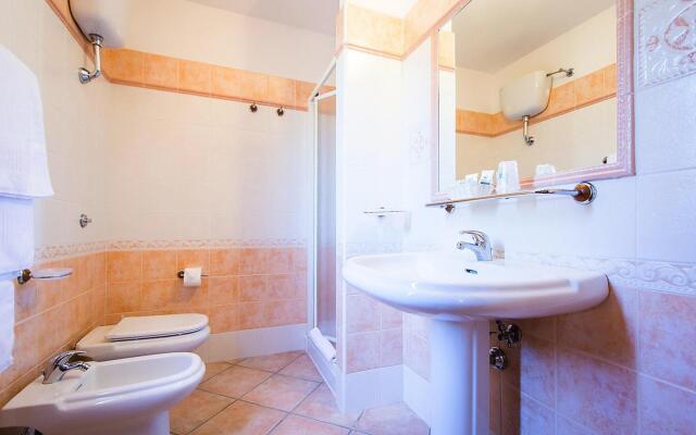 Flat close to stores in Sos Alinos