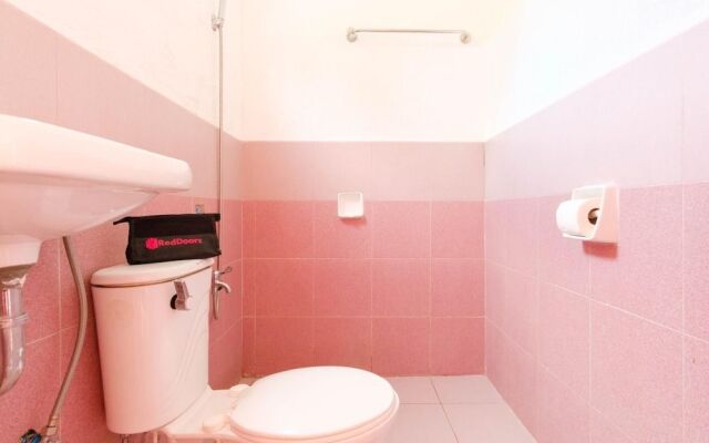 RedDoorz @ Dinagpan Street Coron