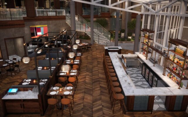 Crowne Plaza Atlanta Perimeter at Ravinia by IHG