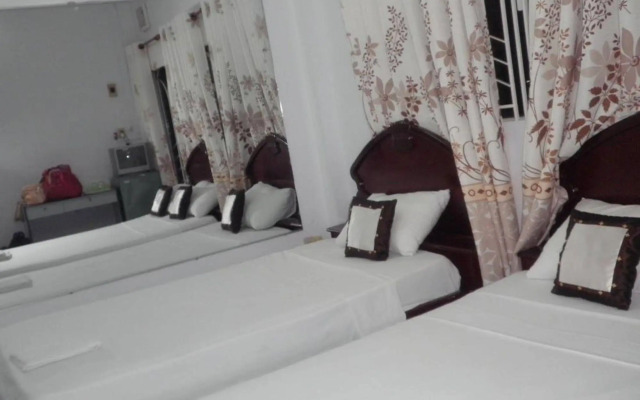 Long Hostel