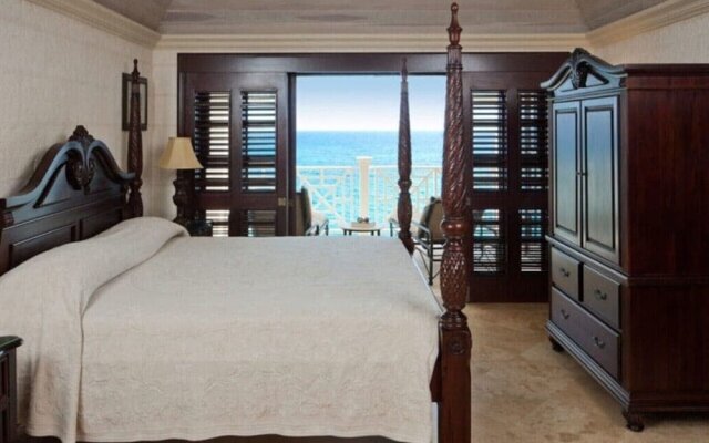 1 Bedroom Ocean View Apartment The Crane, Barbados