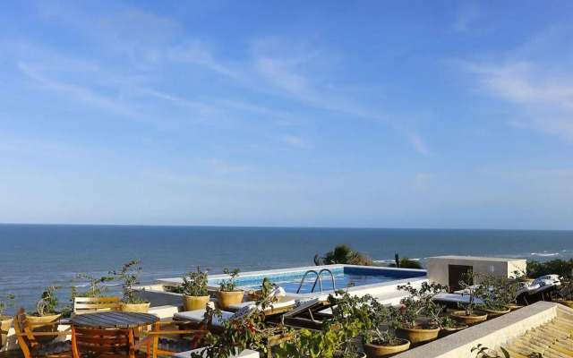 Maitei Hotel