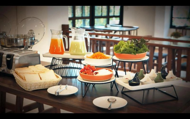 Siam Avari Hotel, Chiang Rai