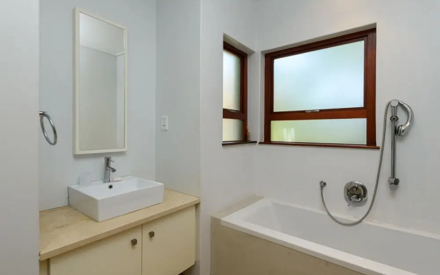 San Lameer Villa Rentals 1603